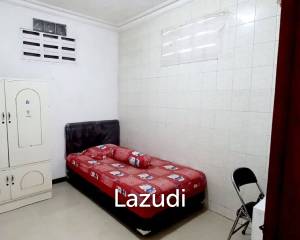 Kost Dekat Universitas Wijaya Kusuma, Mall Ciputra World Surabaya, Mall Lagoon Avenue, Islamic Centre Surabaya
