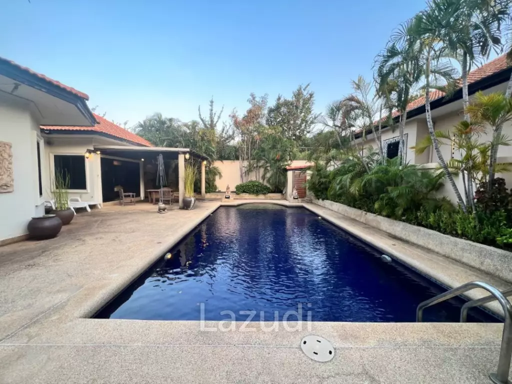 ORCHID VILLA : 3 Bed Pool Villa close to town and Beaches