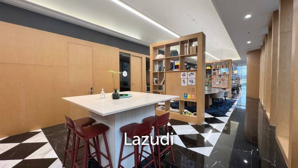 Trendy serviced offices for create minds at Chong Nonsi BTS