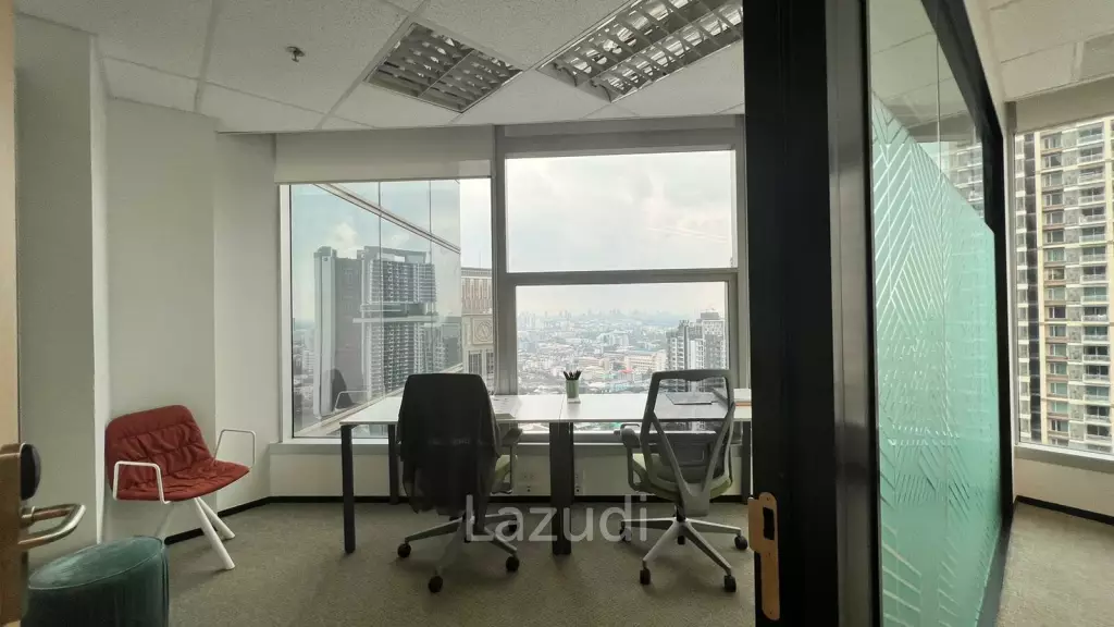 Trendy serviced offices for creative minds at Chong Nonsi BTS
