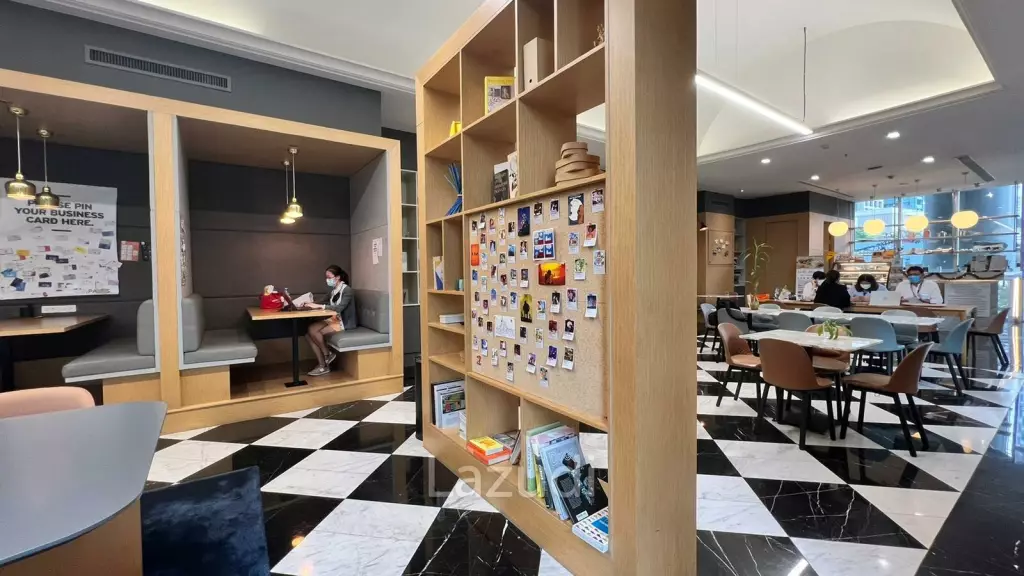 Trendy serviced offices for creative minds at Chong Nonsi BTS