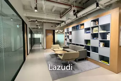 Trendy serviced offices for create minds at Chong Nonsi BTS
