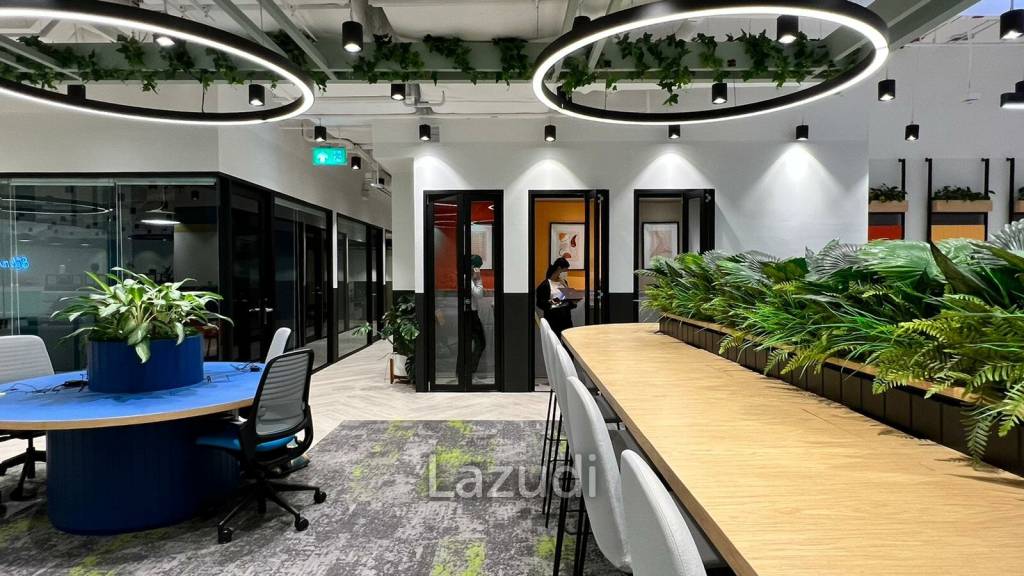 Serviced office, ready to move in at Amarin Tower Chidlom