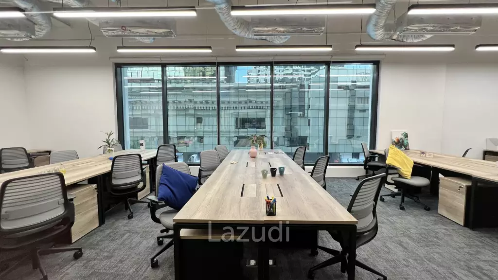 Serviced office, ready to move in at Amarin Tower Chidlom