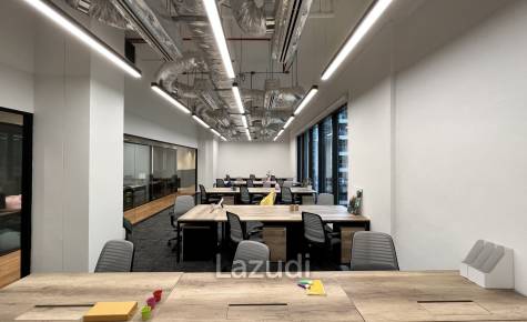 Serviced office, ready to move in at Amarin Tower Chidlom