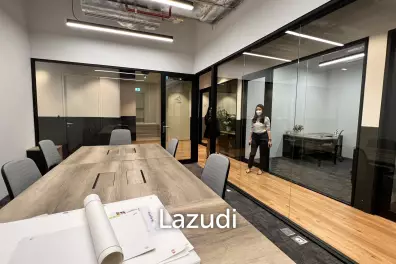 Serviced office, ready to move in at Amarin Tower Chidlom