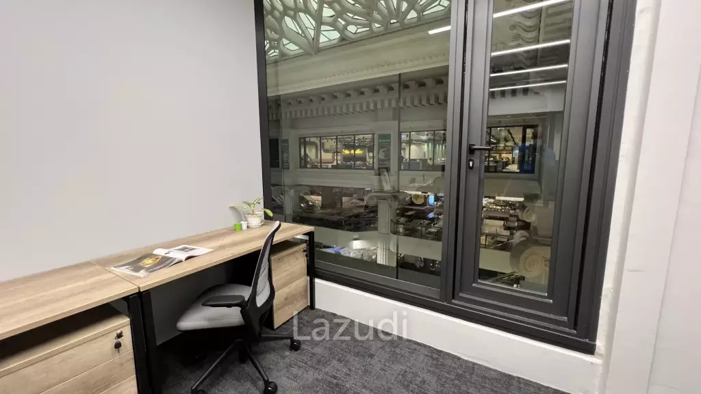 Serviced office, ready to move in at Amarin Tower Chidlom