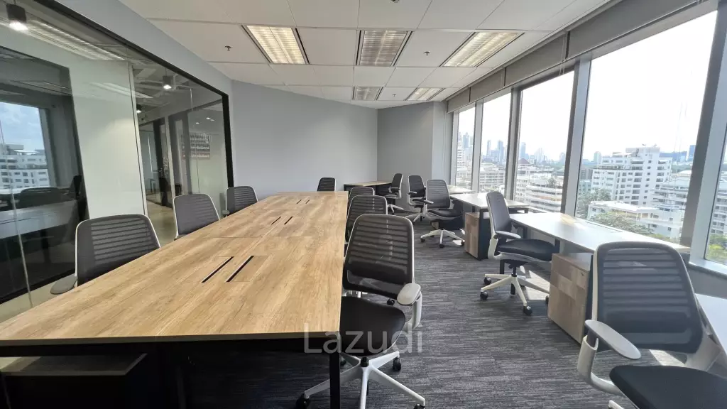 Serviced office full of extra facilities at All Seasons Place