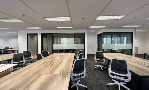 Serviced office full of extra facilities at All Seasons Place