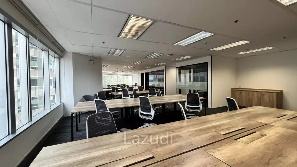 Serviced office full of extra facilities at All Seasons Place