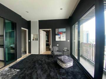 1 Bed 1 Bath 45 Sqm Condo For Rent & Sale