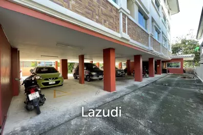 44 Rooms Apartment for Sale in South Pattaya