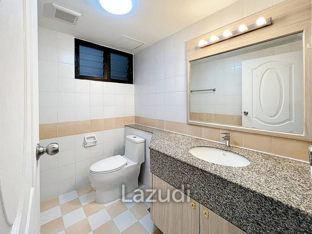 160 SQ.M 3 Bed 3 Bath  Baan Chan Condominium
