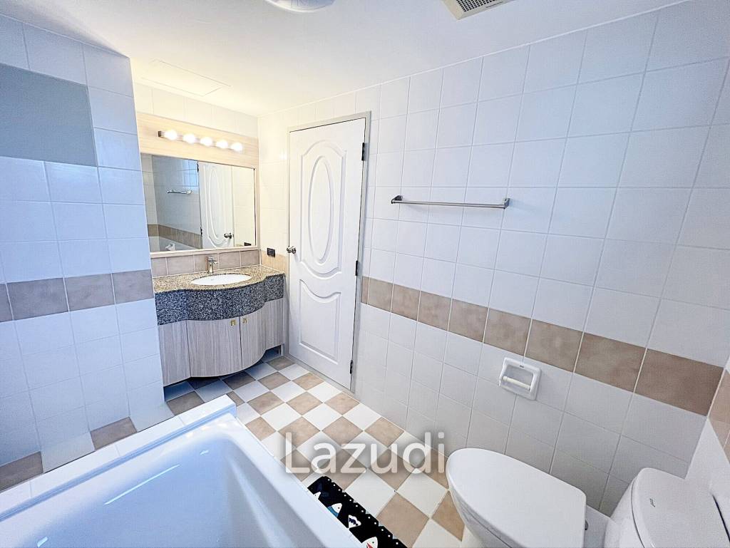 160 SQ.M 3 Bed 3 Bath  Baan Chan Condominium