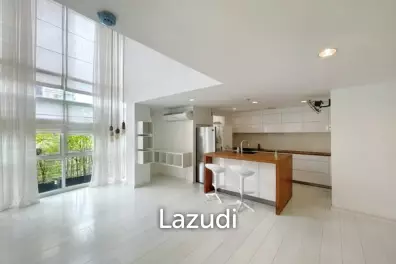 Serene Place Sukhumvit24 - BTS Phrom Phong - Duplex