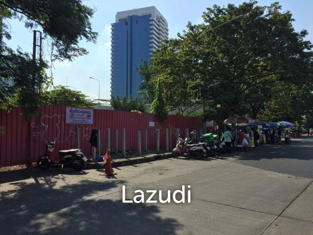 5600 Sqm Land for Rent