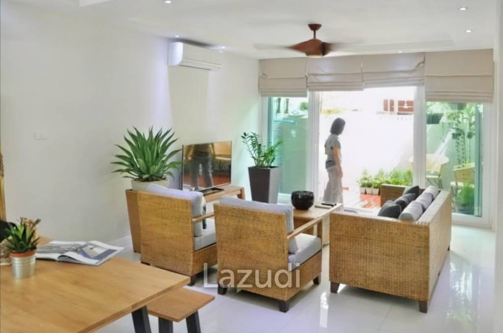 200 Sqm 3 Bed 2 Bath Townhouse For Sale with Tenant