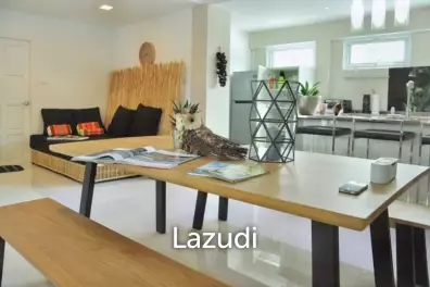 200 Sqm 3 Bed 2 Bath Townhouse in Ekkamai 12