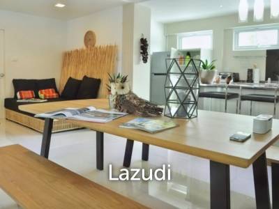 200 Sqm 3 Bed 2 Bath Townhouse in Ekkamai 12