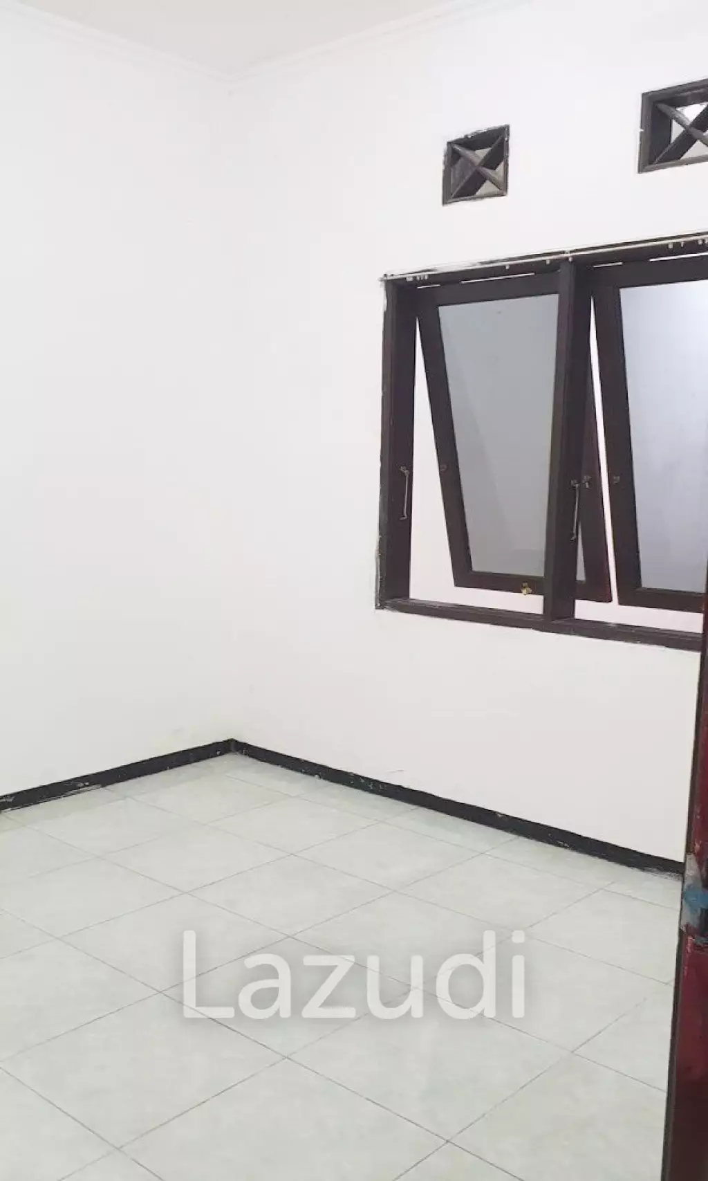 Rumah Dijual di Surabaya Dekat UPN Veteran Surabaya, POLTEKPEL, Galaxy Mall Surabaya, Bandara Juanda
