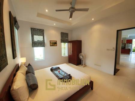 WOODLAND RESIDENCE : 3 bed stunning pool villa