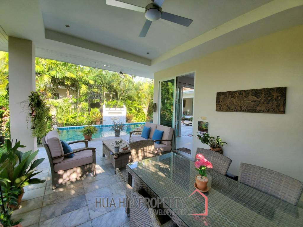 WOODLAND RESIDENCE : 3 bed stunning pool villa