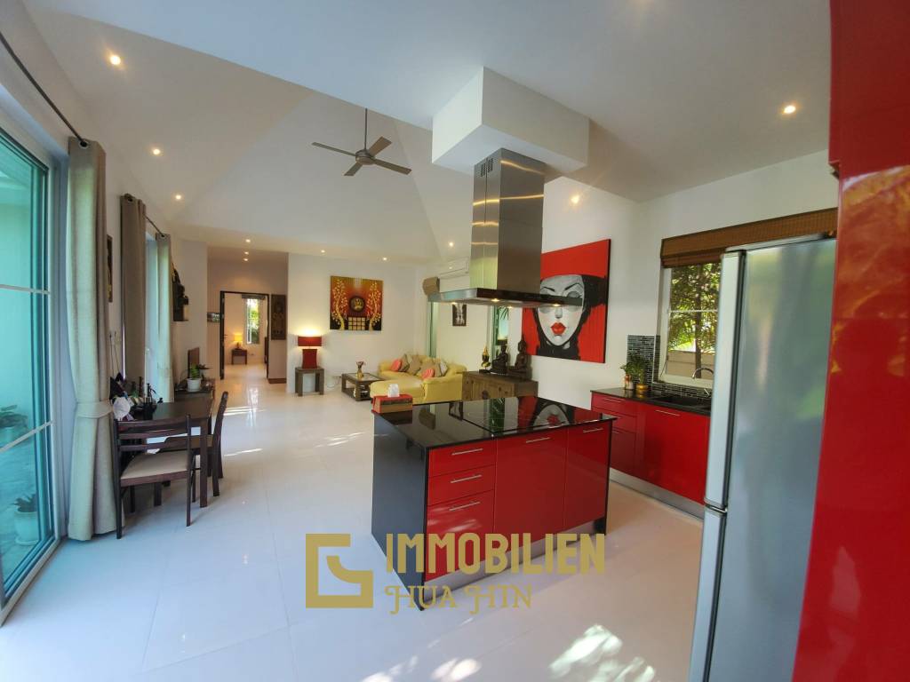 WOODLAND RESIDENCE : 3 bed stunning pool villa