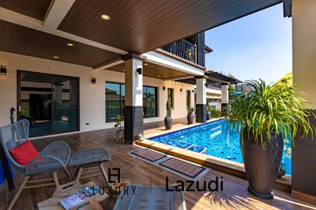 Stunning 5 Bedroom Pool Villa very Close to Central Hua Hin