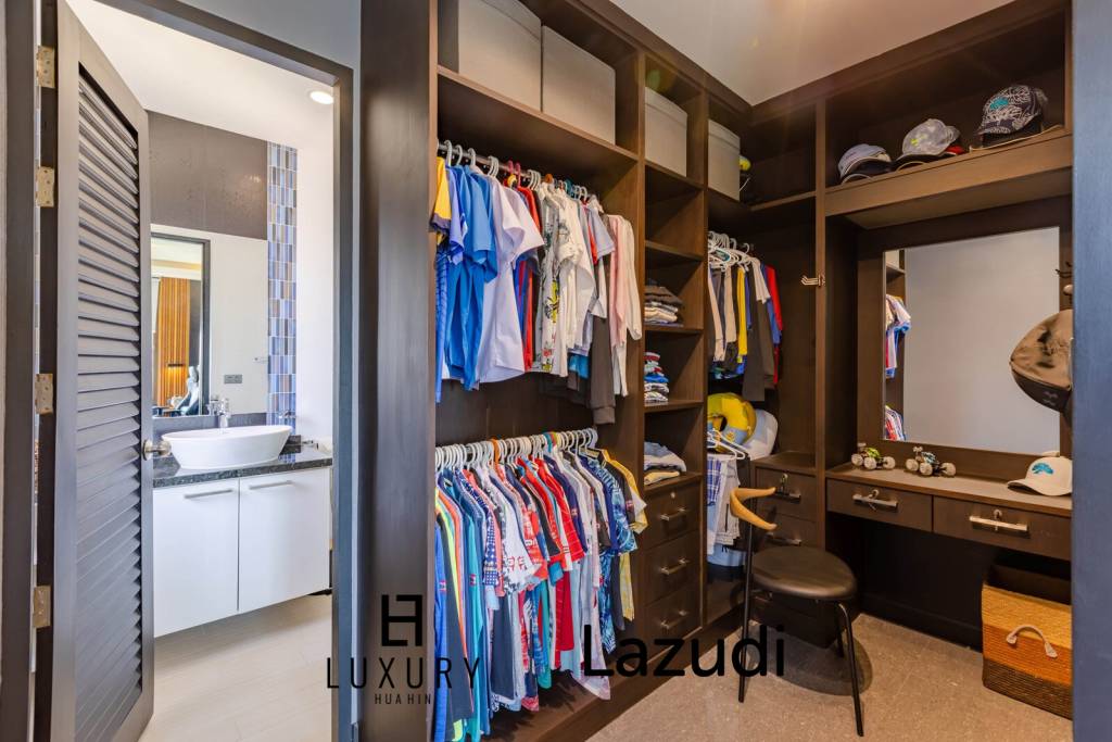 488 metro cuadrado 5 ` 6 Baño Villa de Venta