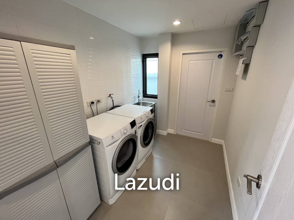 4 Bed 4 Bath 400 Sqm Detached house for Rent