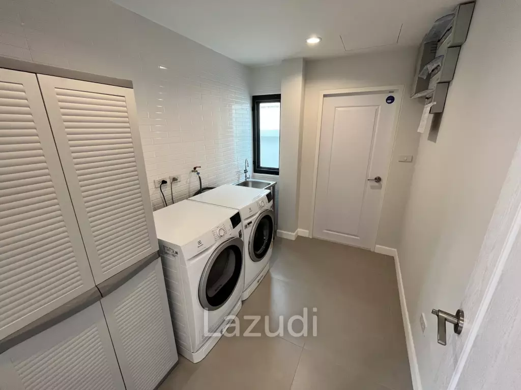 4 Bed 4 Bath 400 Sqm Detached house for Rent