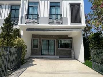 3 Bed 3 bath 134 Sqm Townhouse For Rent at Indy 5
