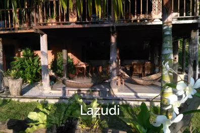 Succesful boutique home-stay for business or luxury residence near Black House