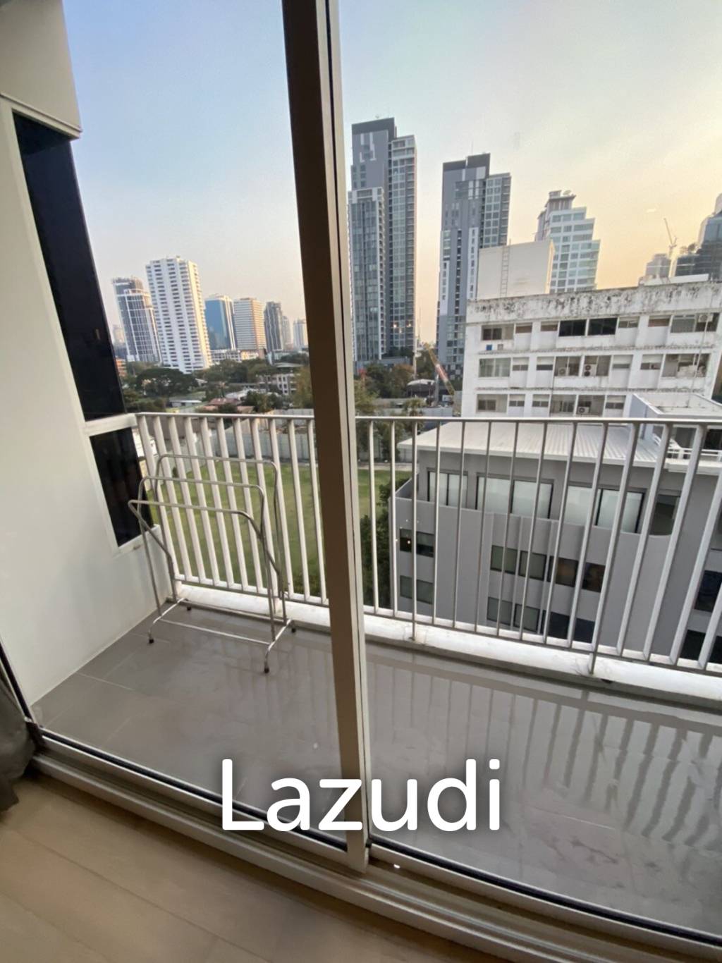 1 Bed 1 Bath 43.5 Sqm Condo For Sale and Rent