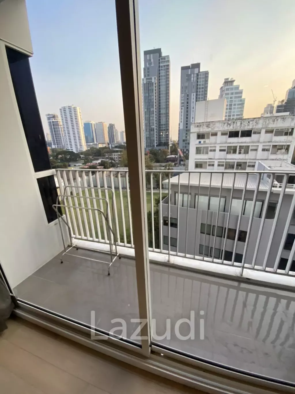 1 Bed 1 Bath 43.5 Sqm Condo For Sale and Rent