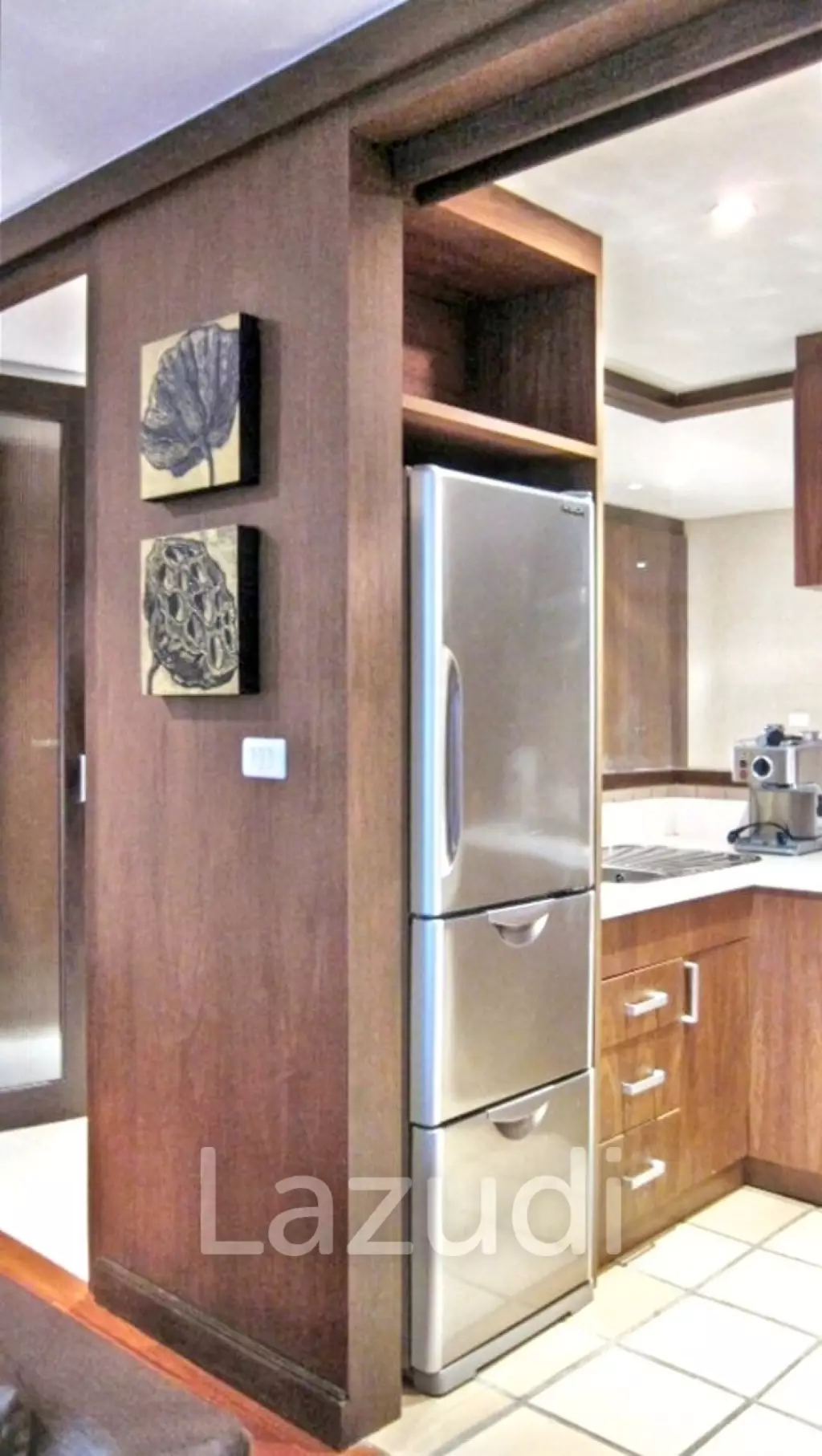 1 Bed 1 Bath 191.14 Sqm Condo For Rent
