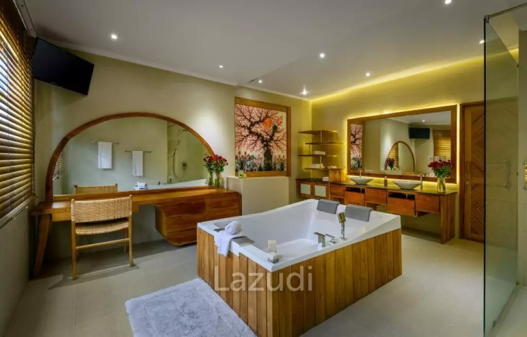 French Influenced Luxury 4 Bed Villa - Umalas