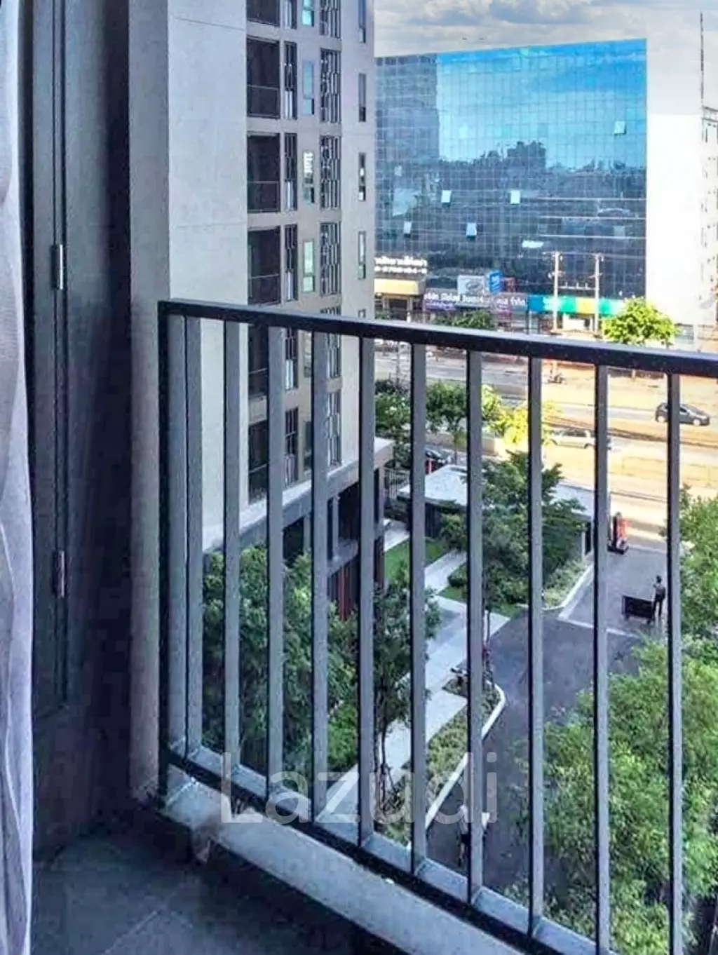 1 Bed 1 Bath 31 Sqm Condo For Sale at Centric Ratchada -Huaikwang