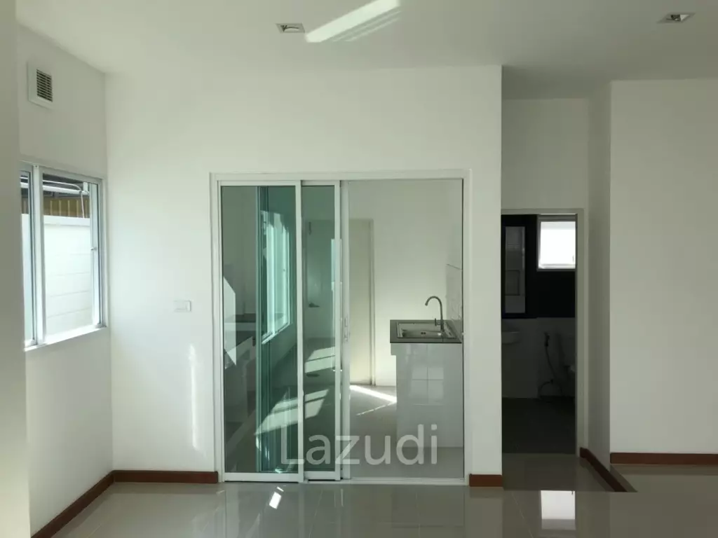 3 Bed 3 Bath Detached house 180 Sqm for Sale