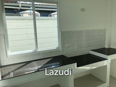 3 Bed 3 Bath Detached house 180 Sqm for Sale