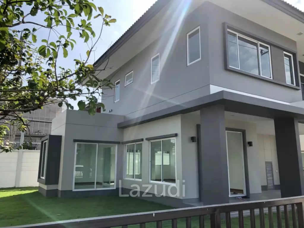 3 Bed 3 Bath Detached house 180 Sqm for Sale