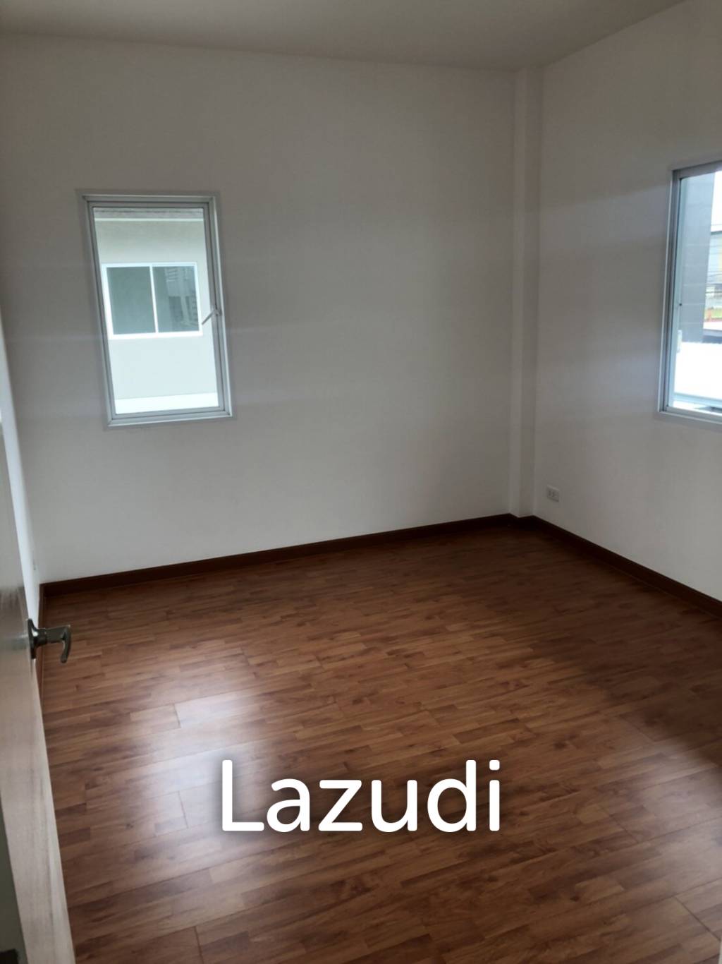 3 Bed 3 Bath Detached house 180 Sqm for Sale