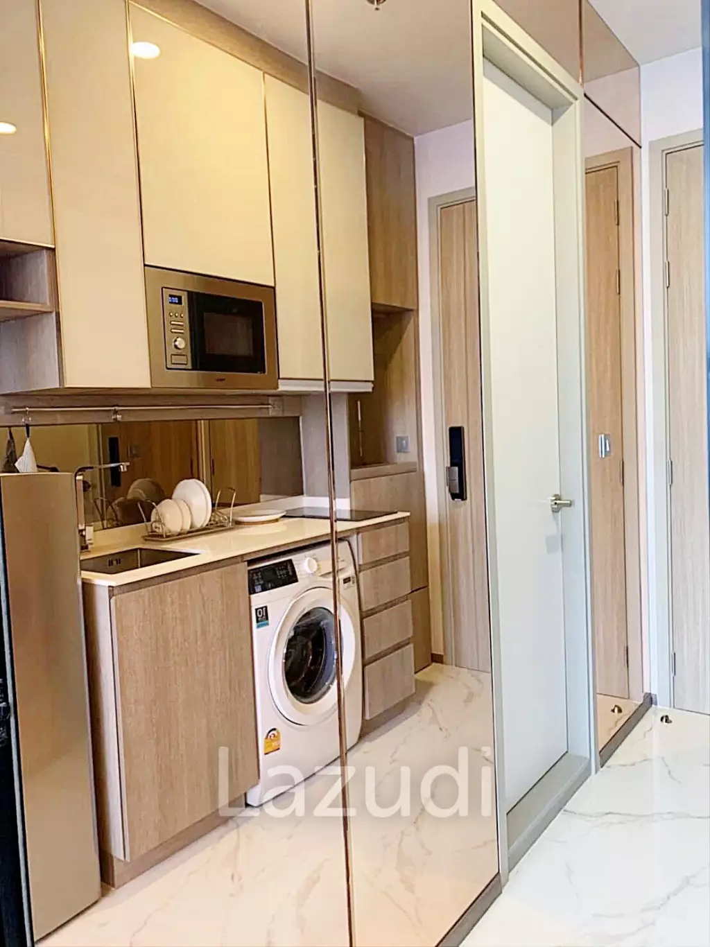 1 Bed 1 Bath 28 SQ.M Park Origin Phayathai