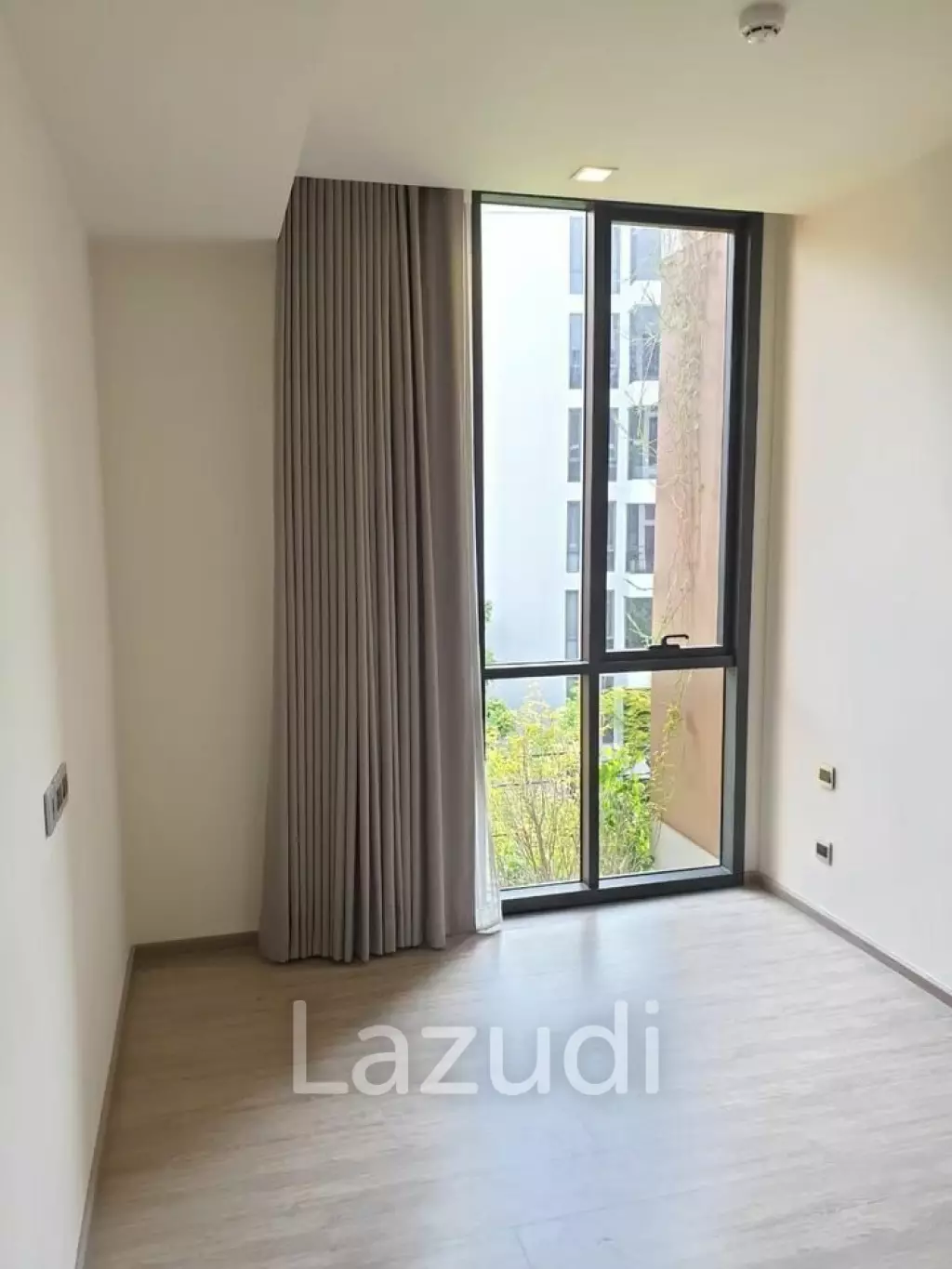 1 Bed 1 Bath 35 Sqm Condo For Rent and Sale