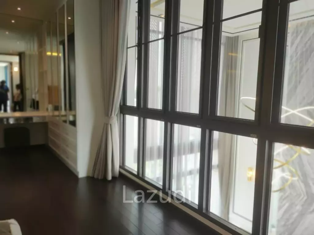 4 Bed 7 Bath Detached house for Sale 304 Sqm
