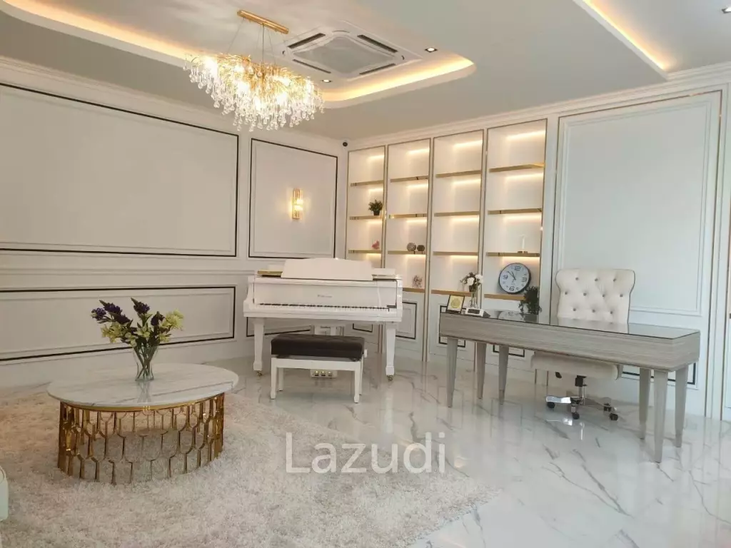 4 Bed 7 Bath Detached house for Sale 304 Sqm