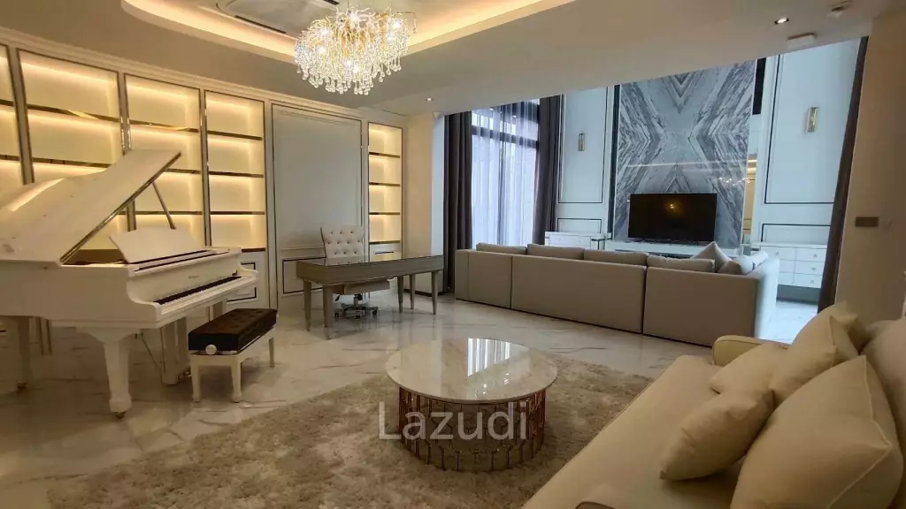 4 Bed 7 Bath Detached house for Sale 304 Sqm