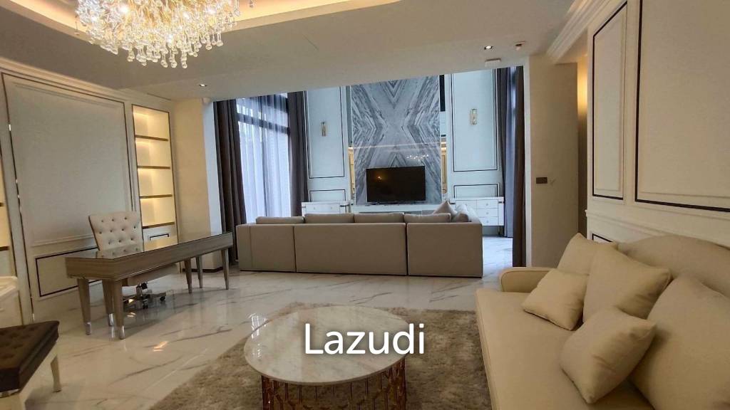 4 Bed 7 Bath Detached house for Sale 304 Sqm