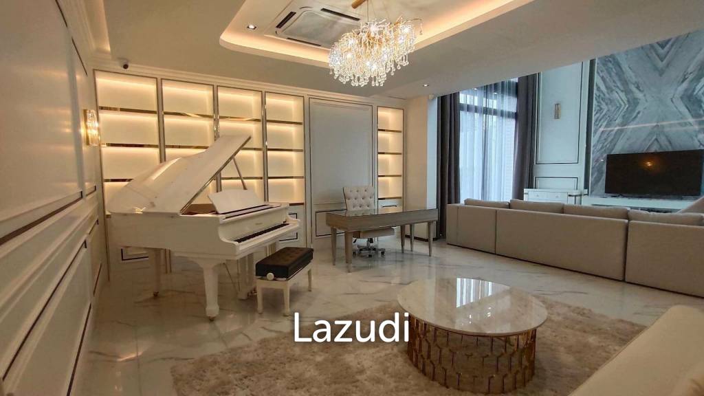 4 Bed 7 Bath Detached house for Sale 304 Sqm