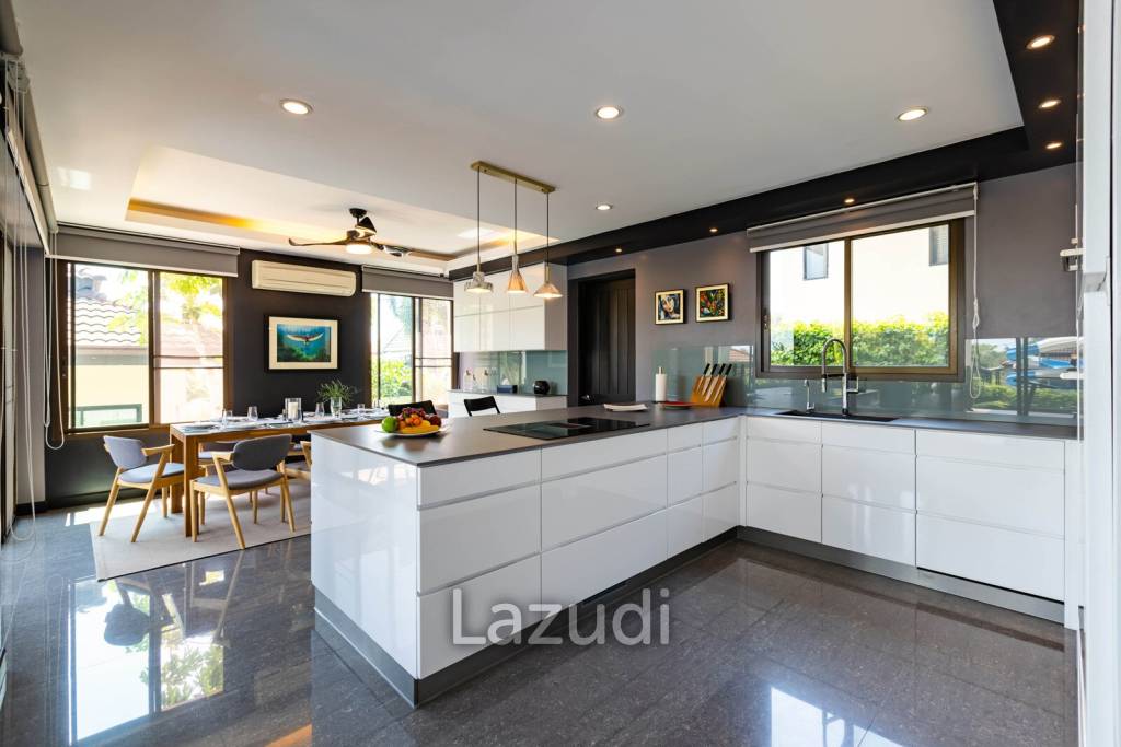 Horizon: Stunning 5 Bedroom Pool Villa Soi88